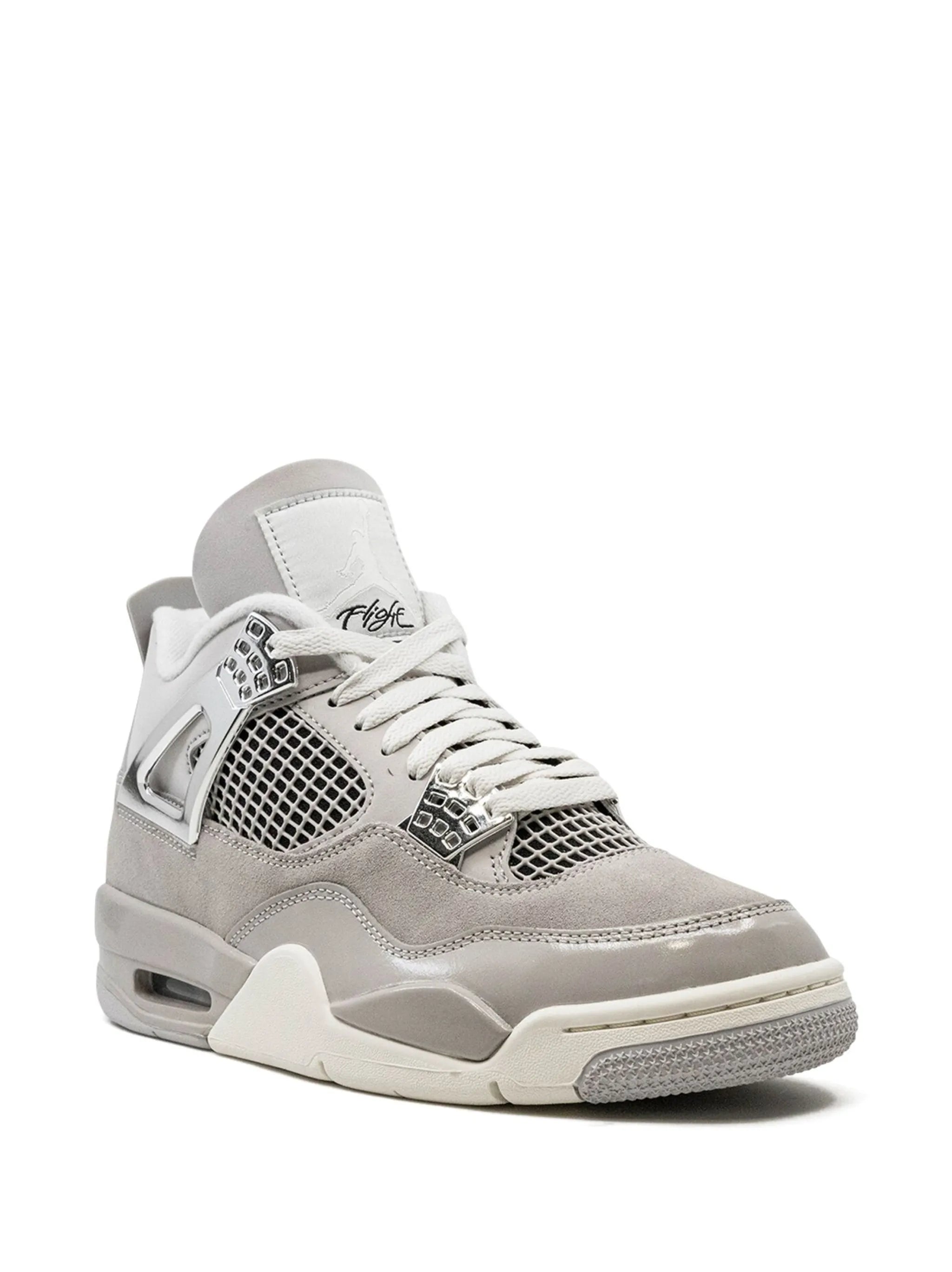 AJ 4 Frozen Moments