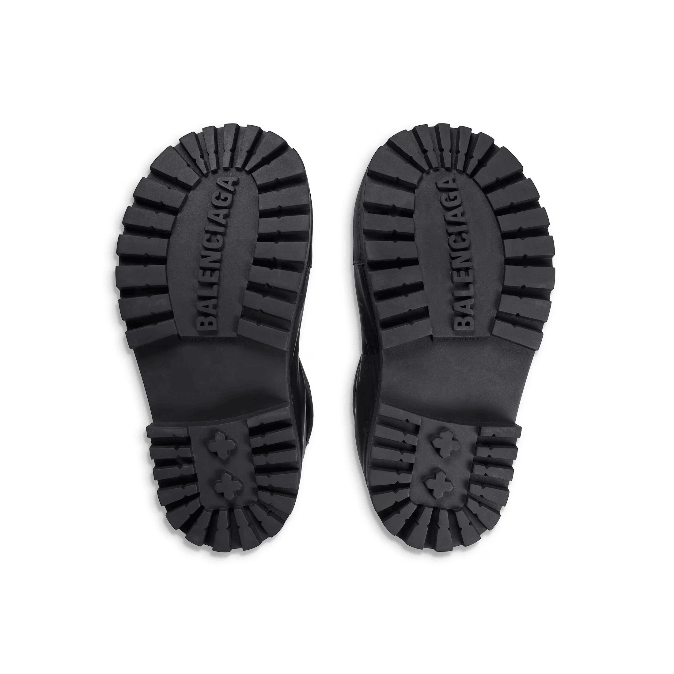 Alaska Low Boot in black nylon