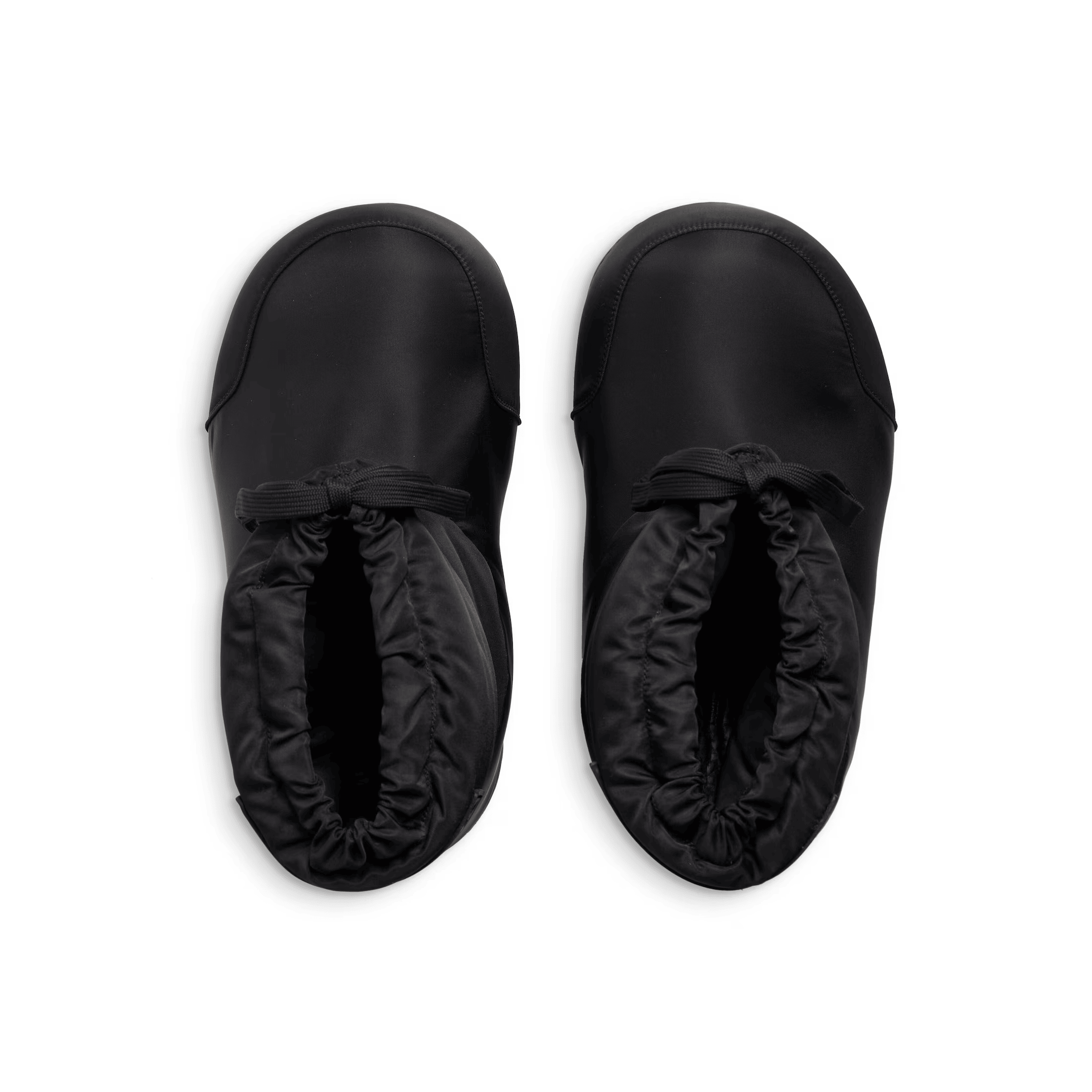 Alaska Low Boot in black nylon