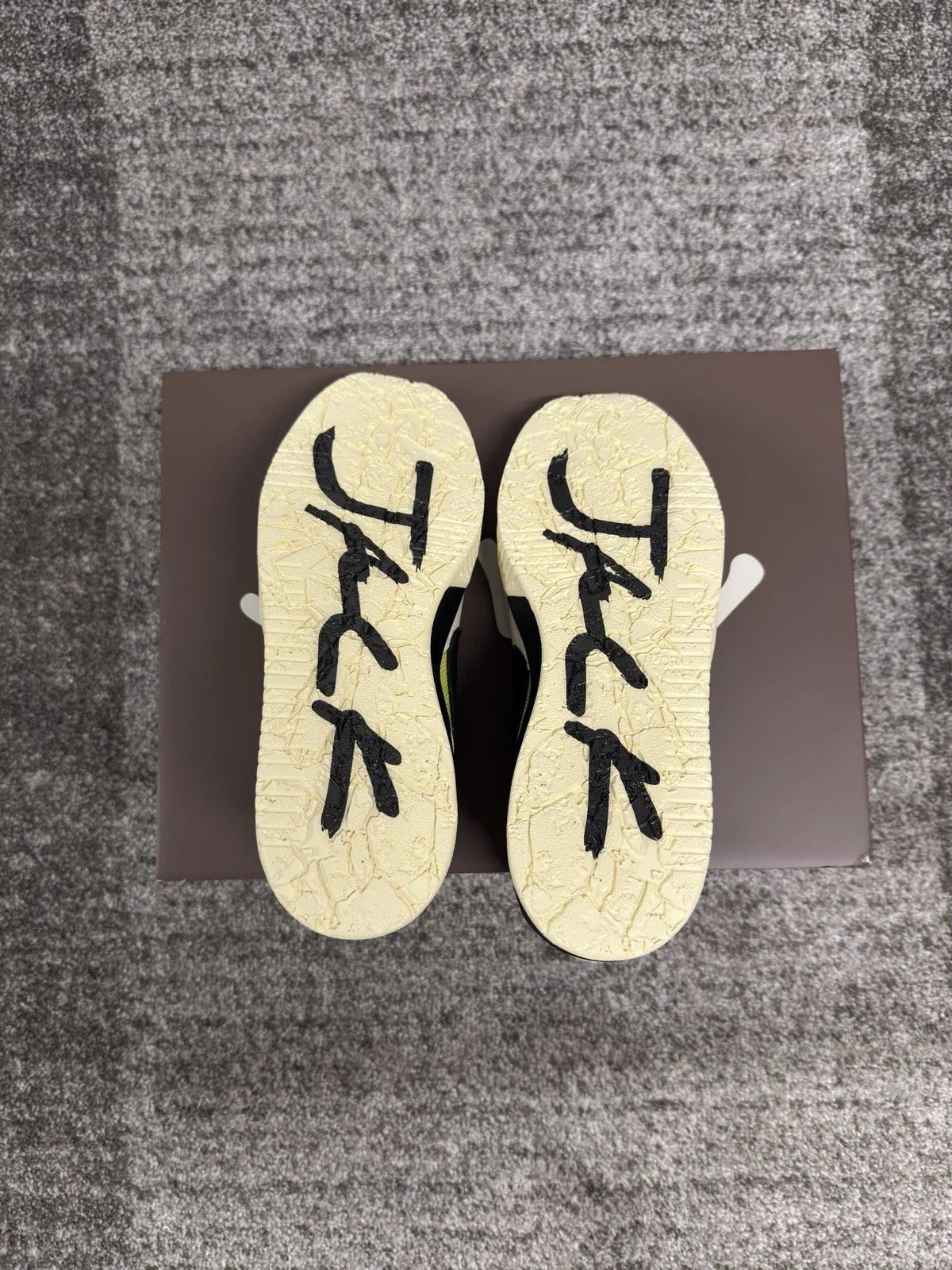 Travis Scott x Jordan Jumpman Jack "Bright Cactus"