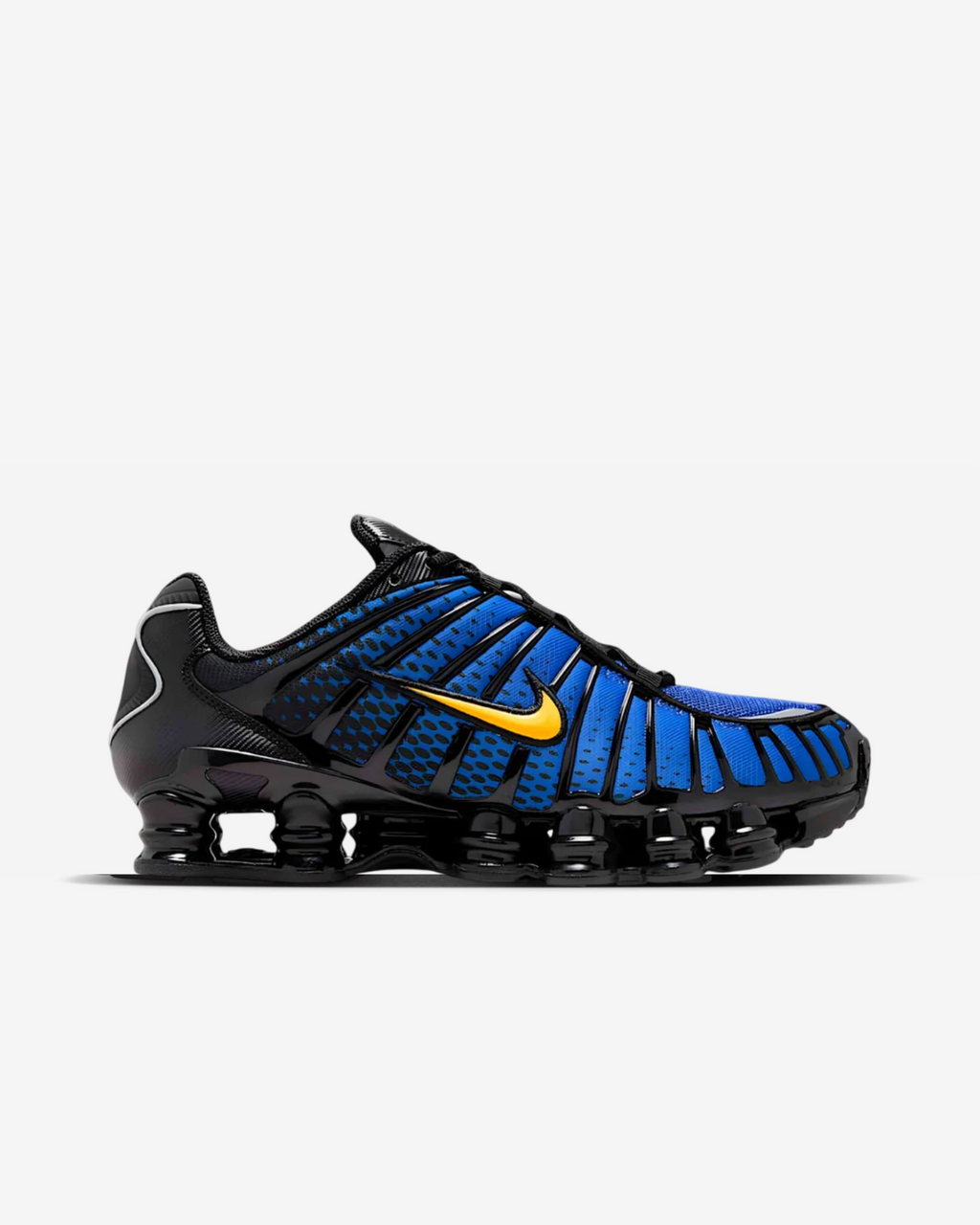 1x Nike Shox TL and 1x Nike AirForce 1 Sneaker - Student Combo Sale